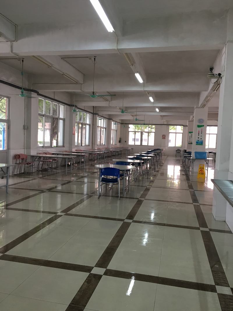 �����F��